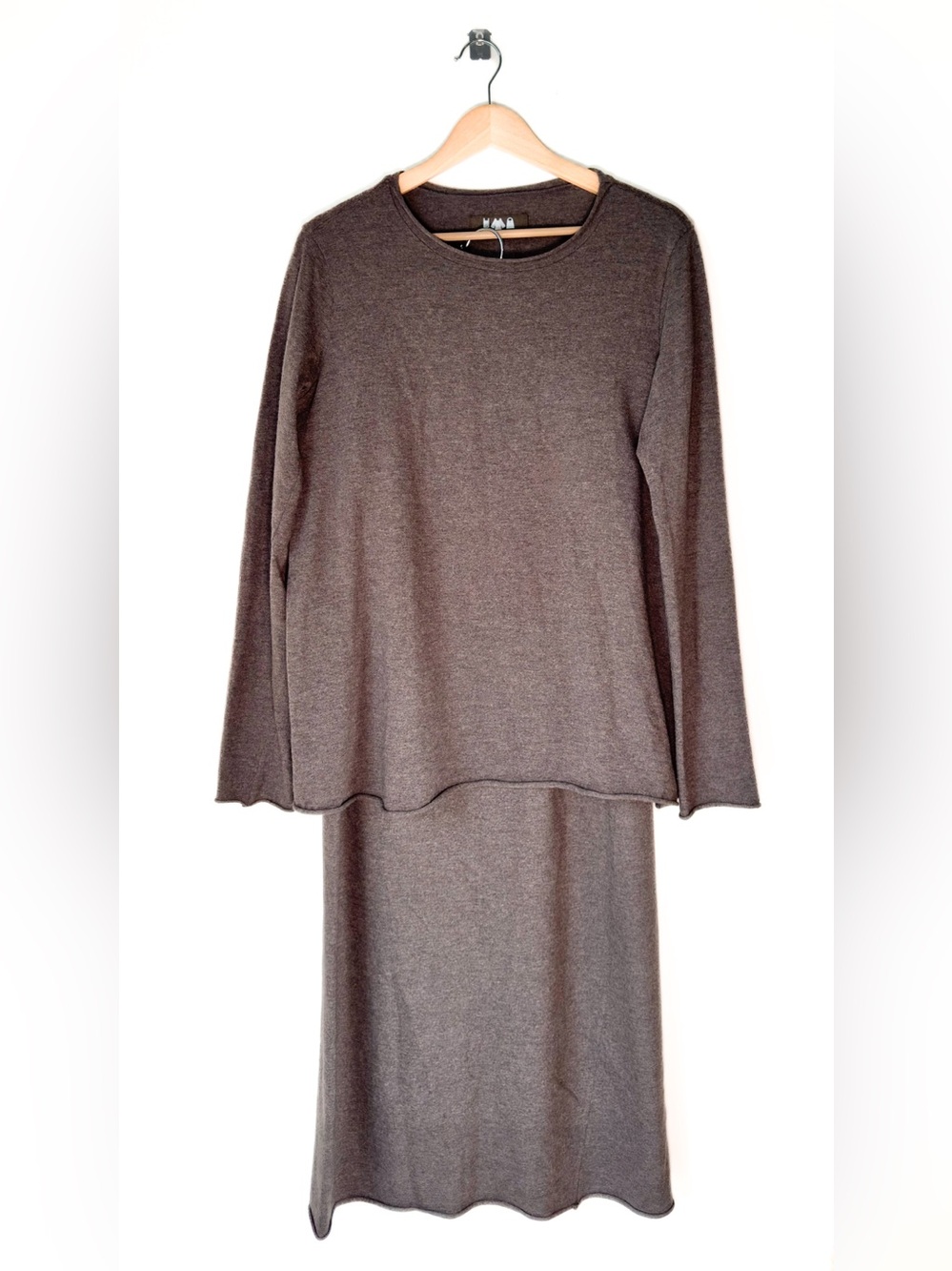 Labo Art - Wool Taupe Knit Coord Set Long Sleeve Sweater Top and Maxi Skirt - Picture 5 of 14